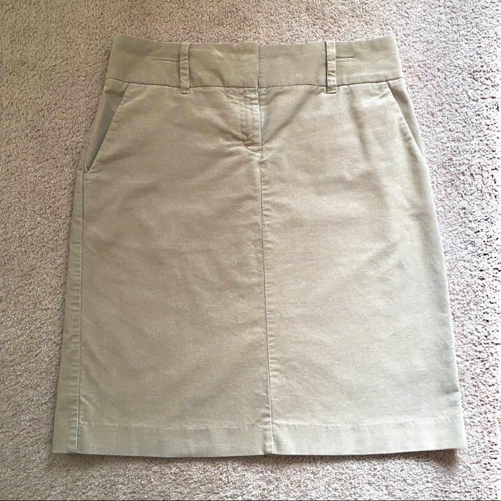 Tommy Hilfiger Corduroy Skirt below the knee